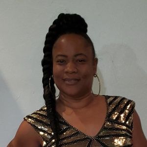 Meet your Posher, Ursula